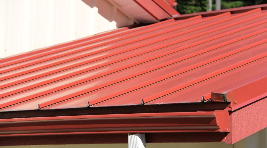 Professional gutter cleaning services in New Concord, OH